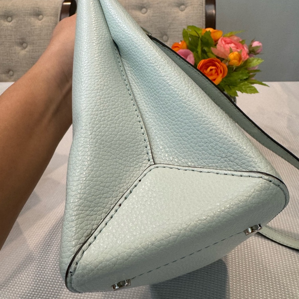 Authentic Kate Spade shoulder/handbag - Picture 4 of 13
